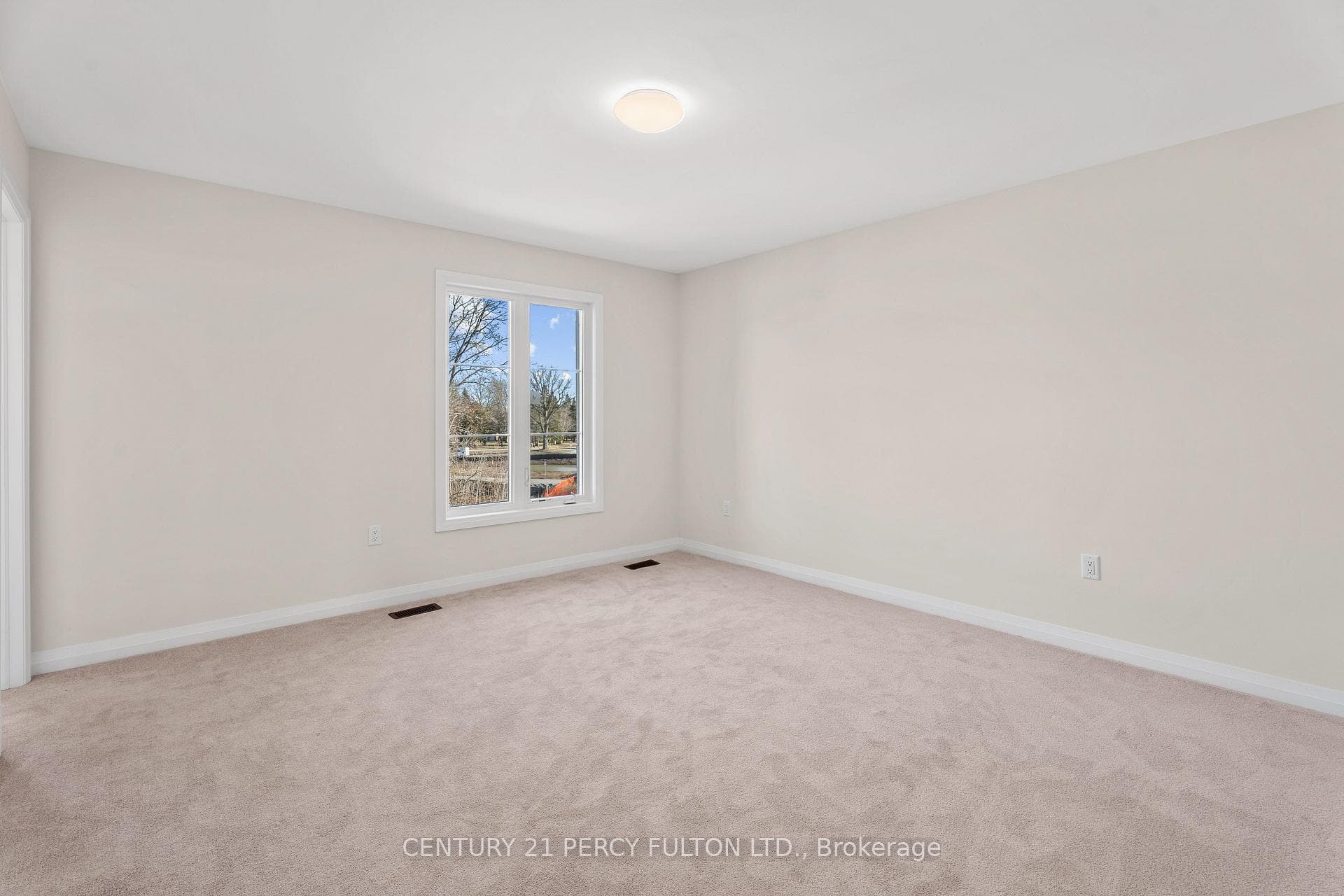 26 Coote Court photo 19