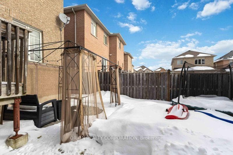114 Duffin Drive photo 46