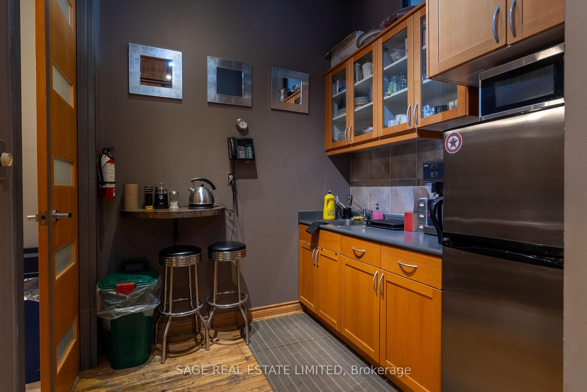 25 Morrow Avenue Unit 100B Street photo 15
