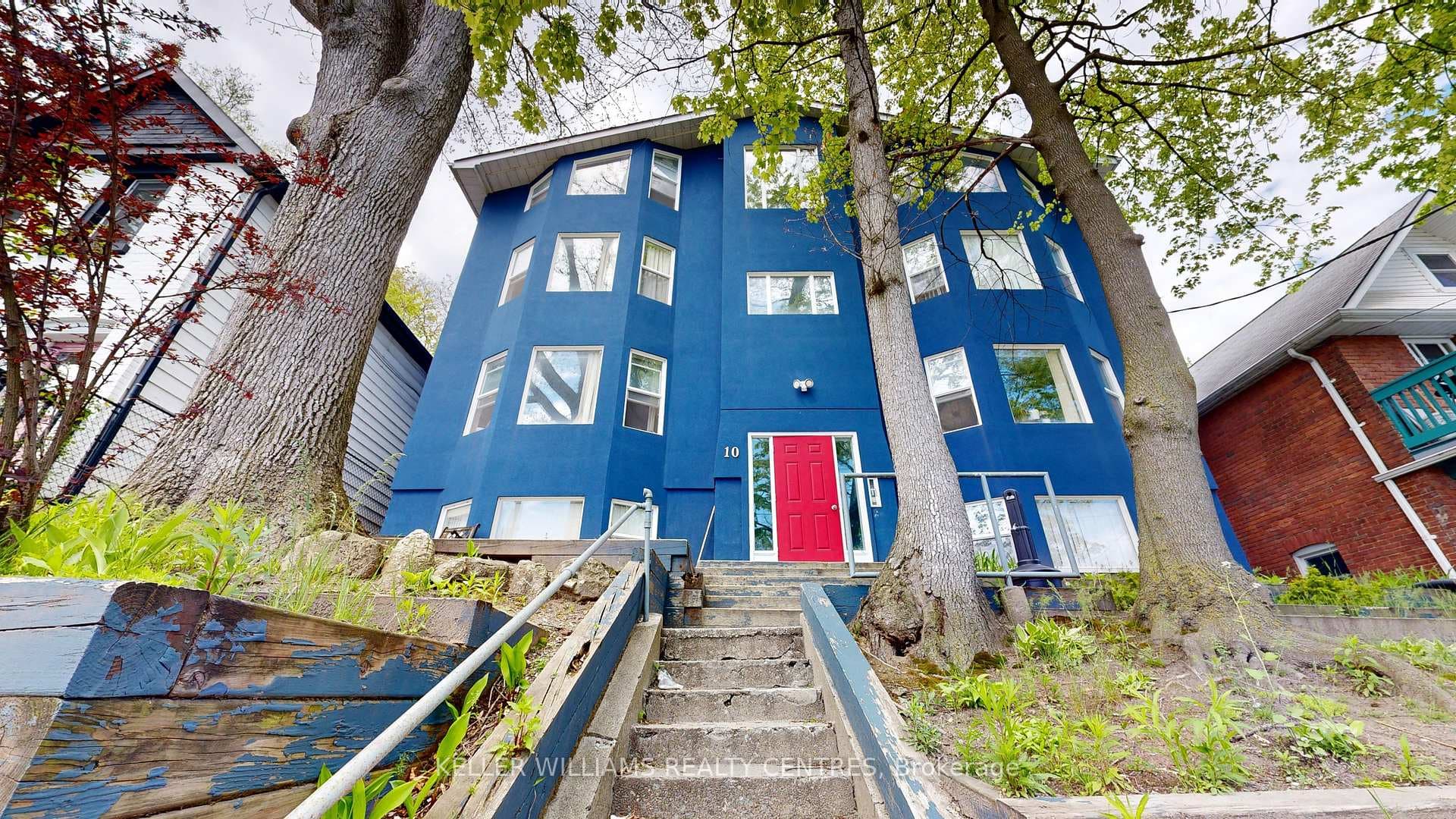 10 Ivy Avenue photo 2
