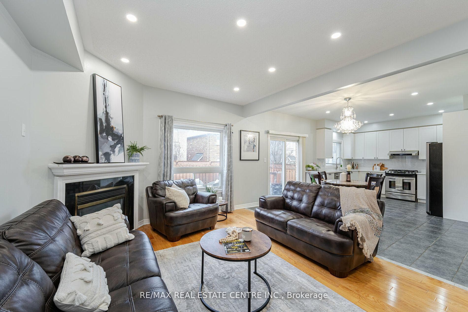 66 Bevan Crescent photo 11