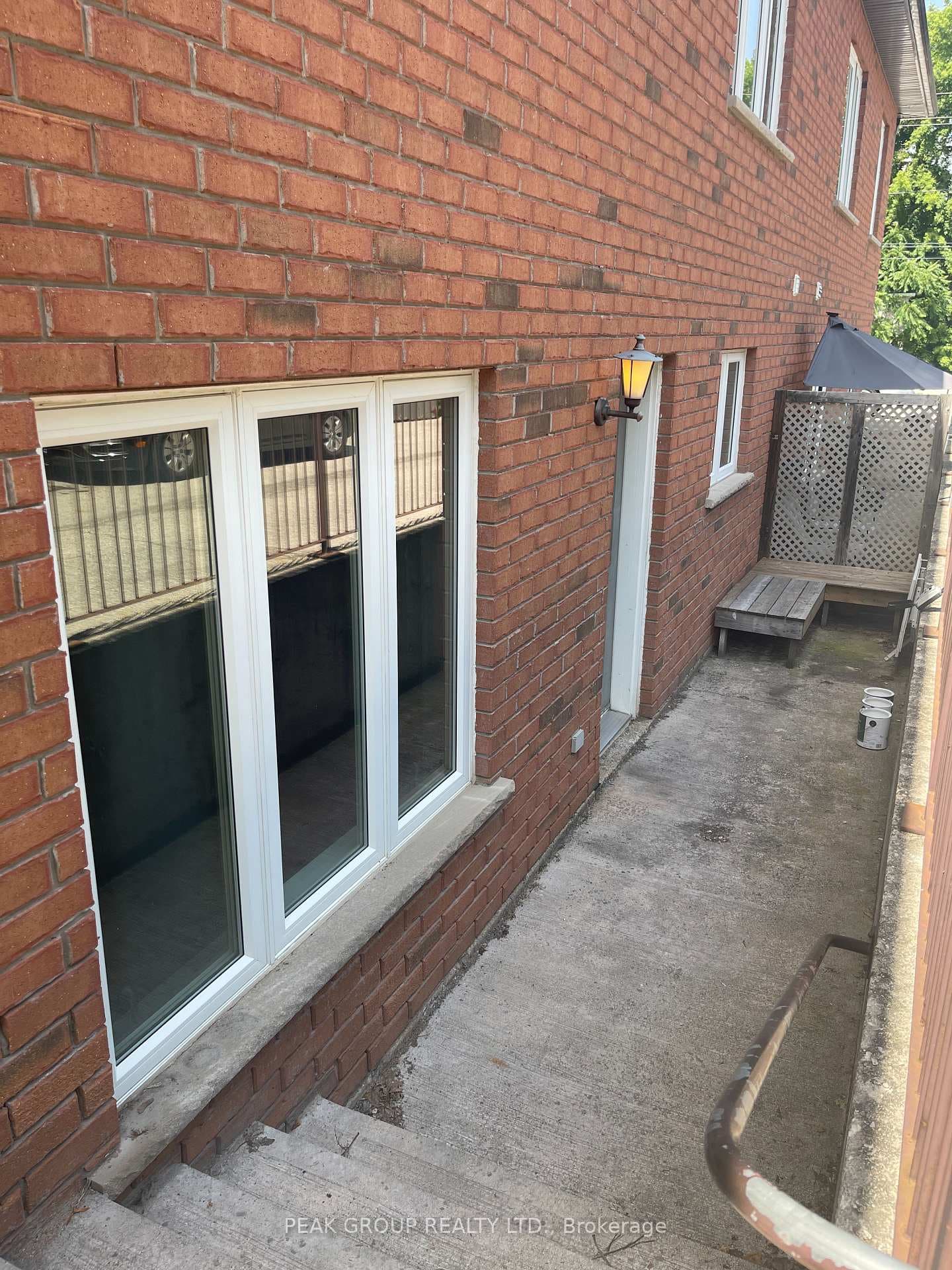 10 Carnegie Lane photo 2