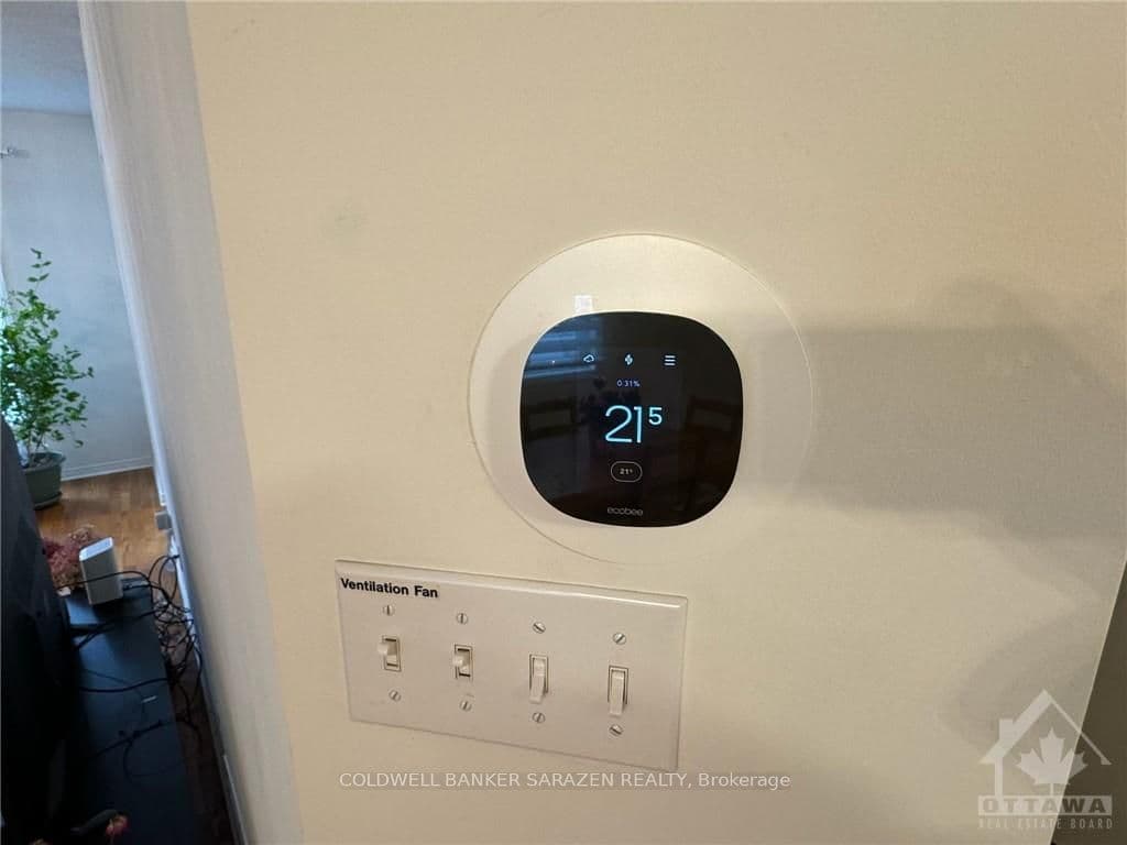 225 DUNTROON Circle photo 10
