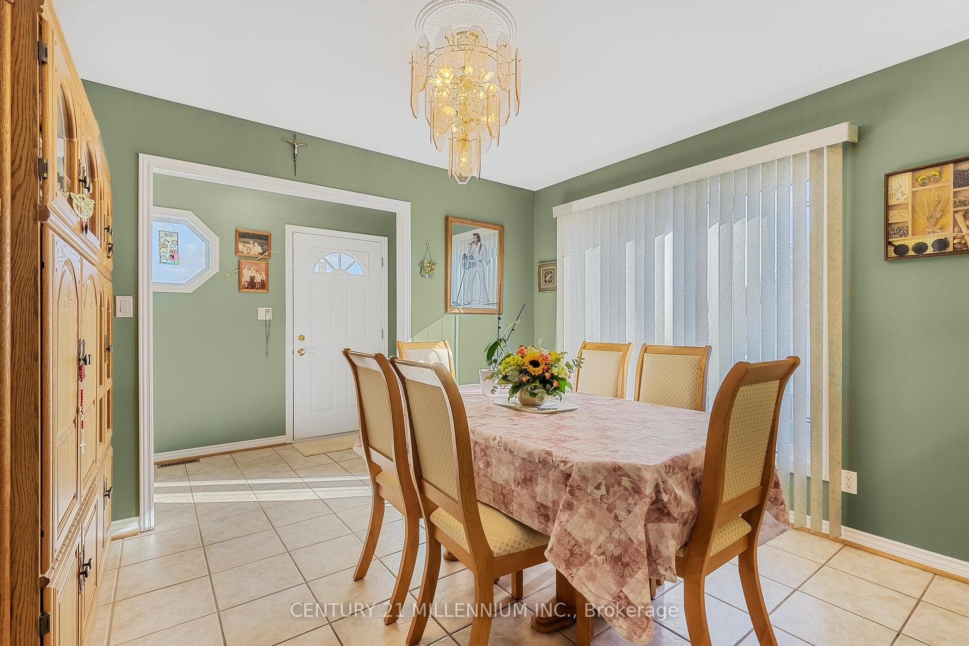 52 Dyer Drive photo 7