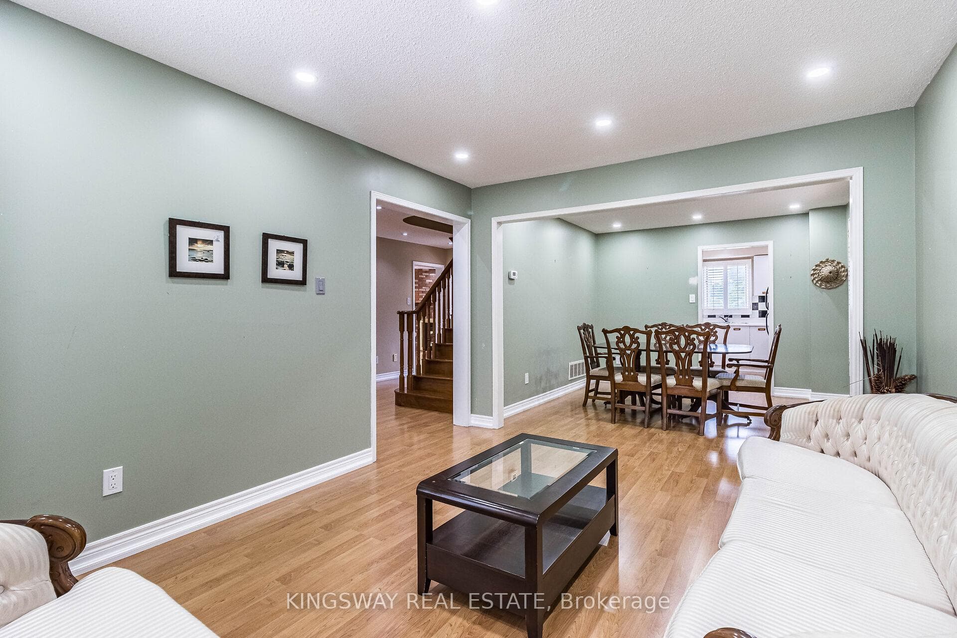 7 Carmichael Drive photo 5