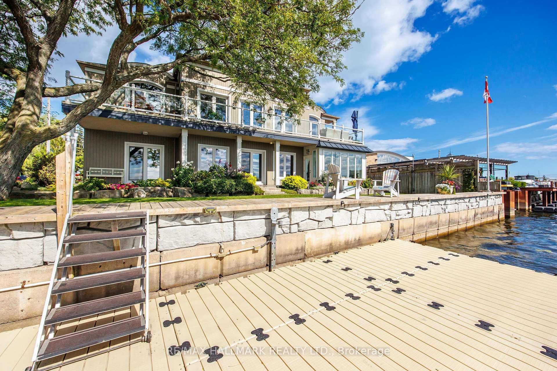 1275 Wharf Street photo 28