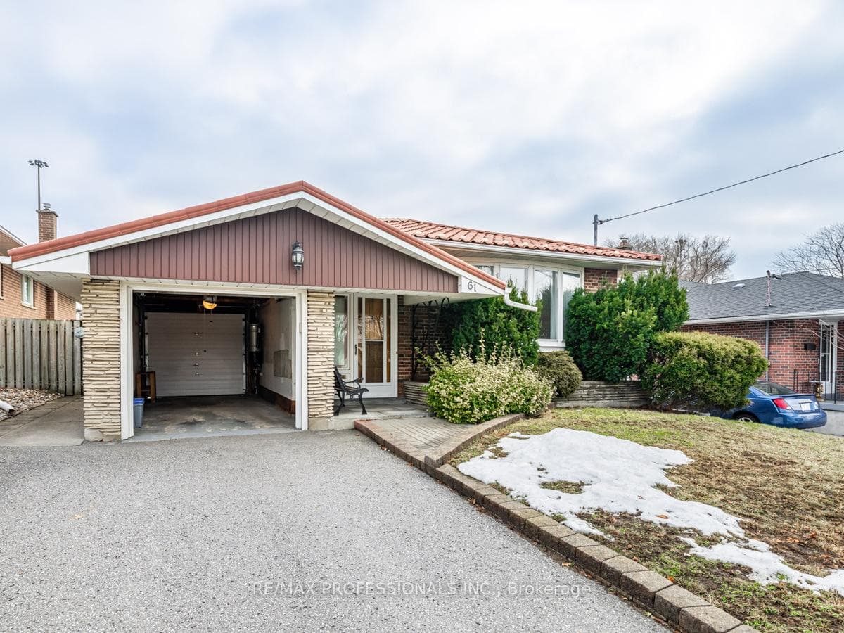 61 Marilake Drive photo 3