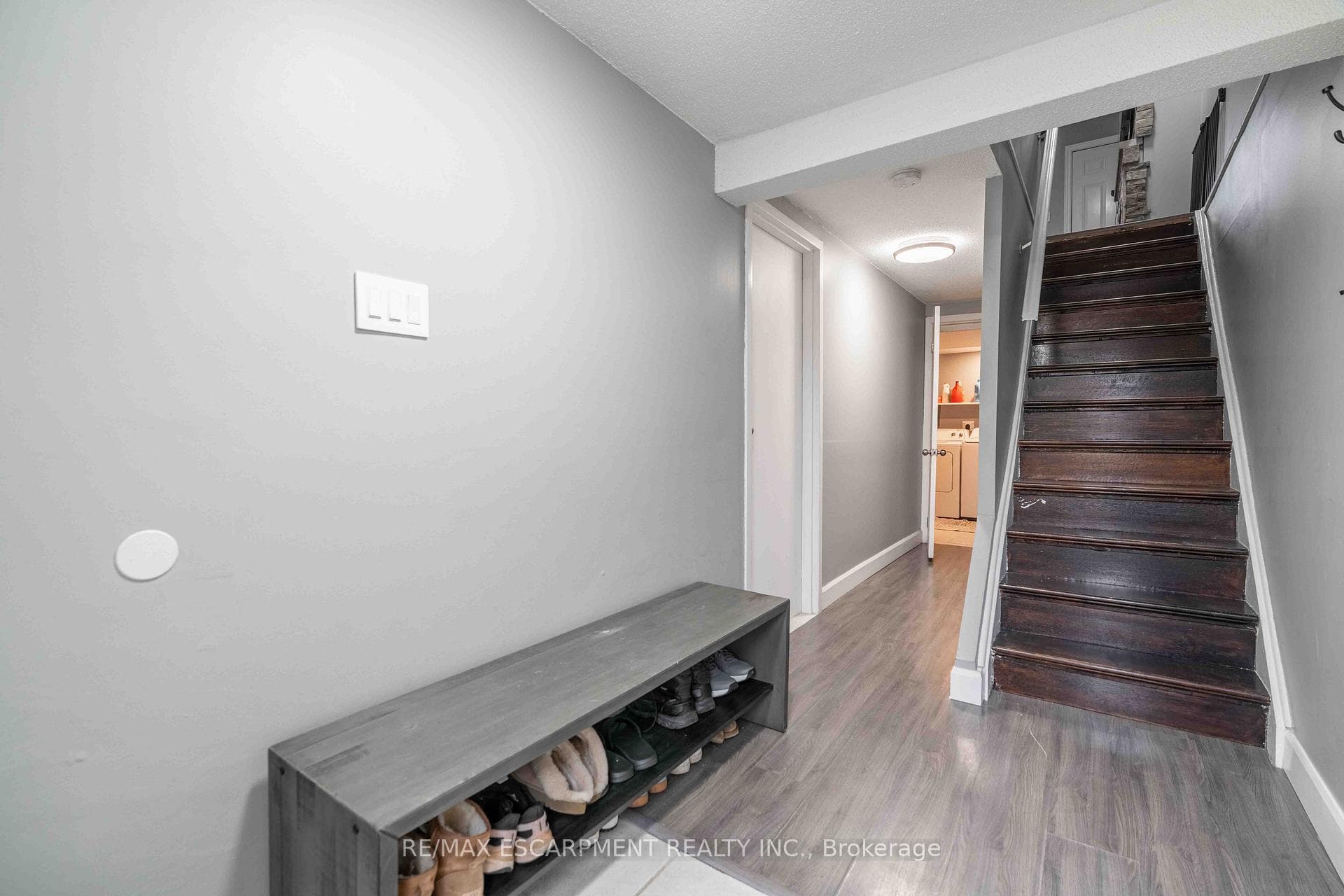 1025 Upper Gage Avenue Unit 1 photo 4
