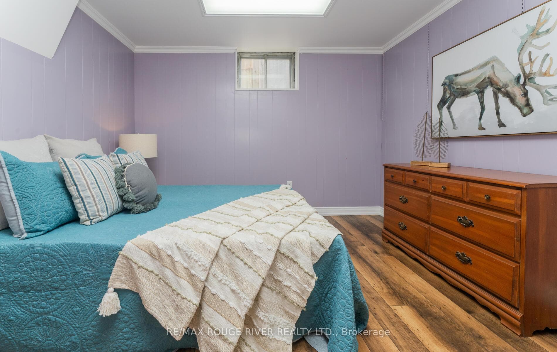 445 Friendship Avenue photo 29