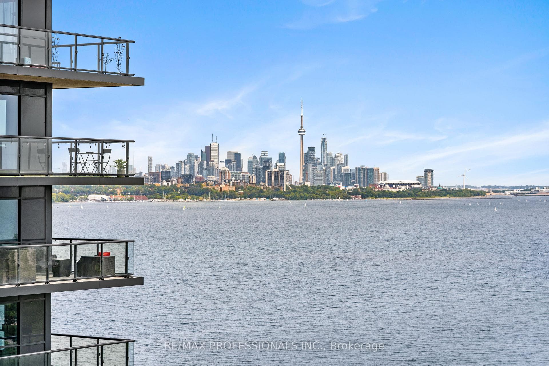 110 Marine Parade Drive Unit 1209 photo 22