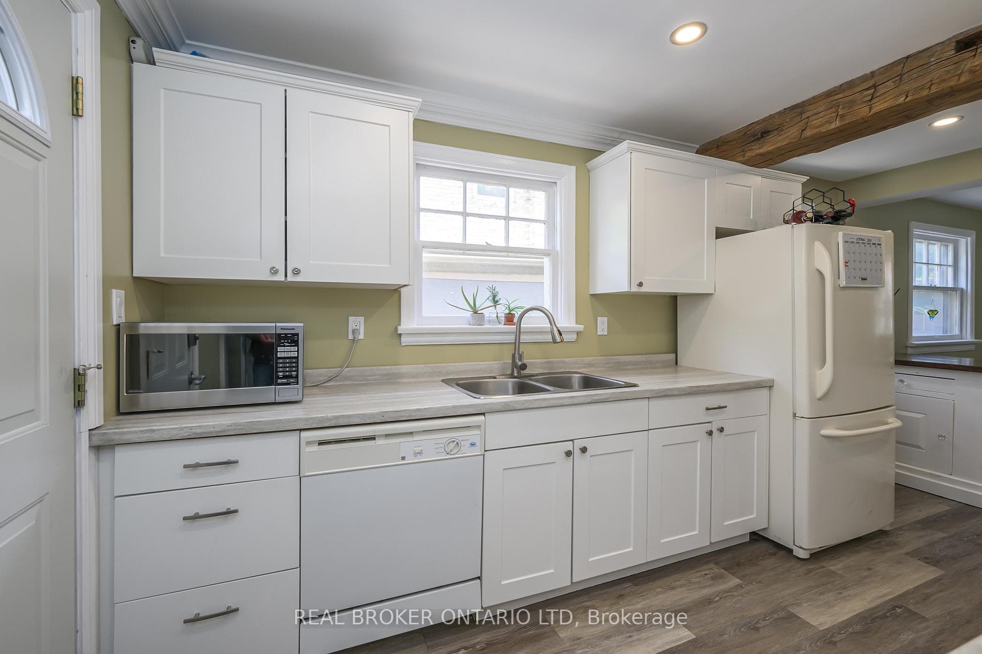 466 Cheapside Street photo 12