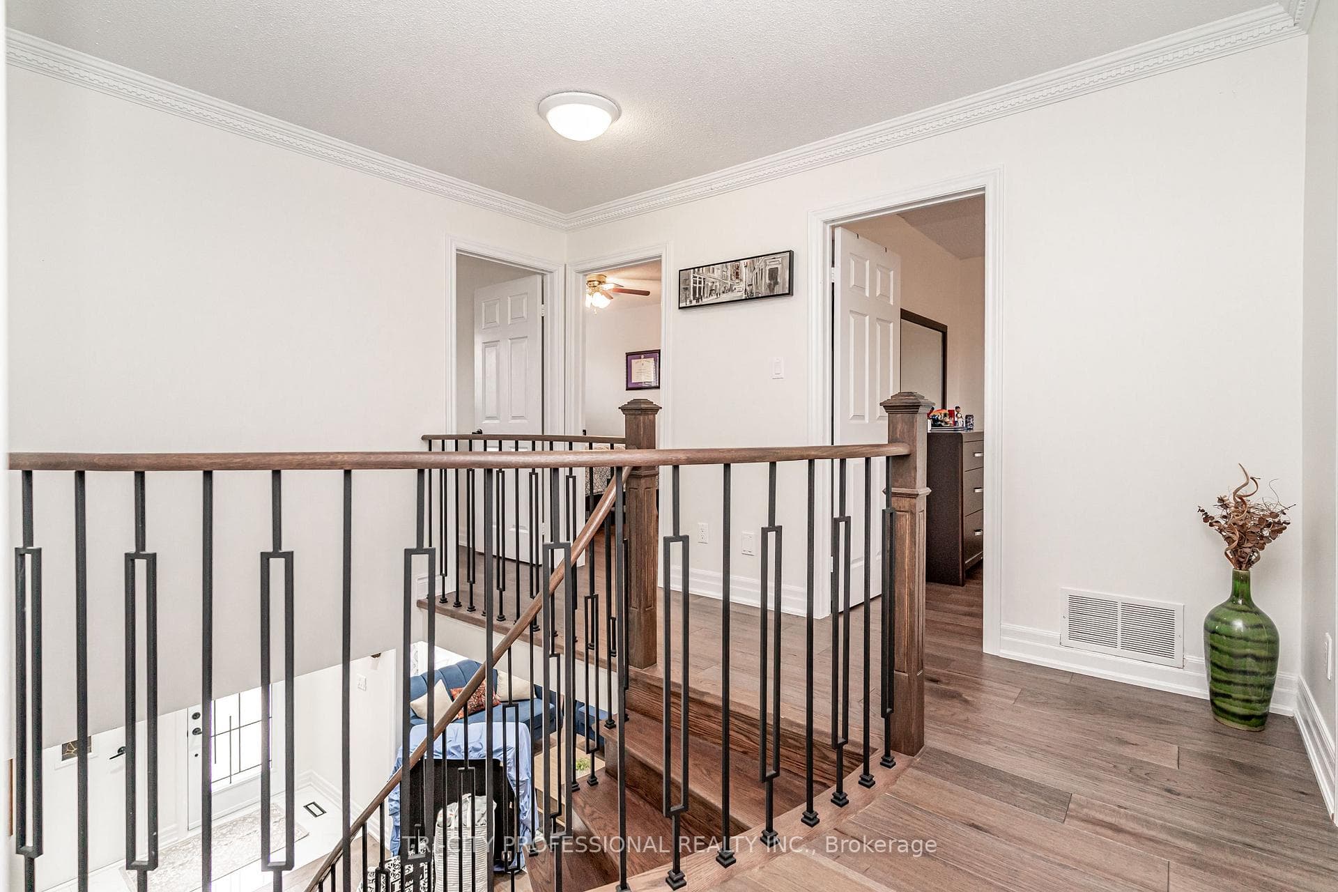 2 Burnley Place photo 21