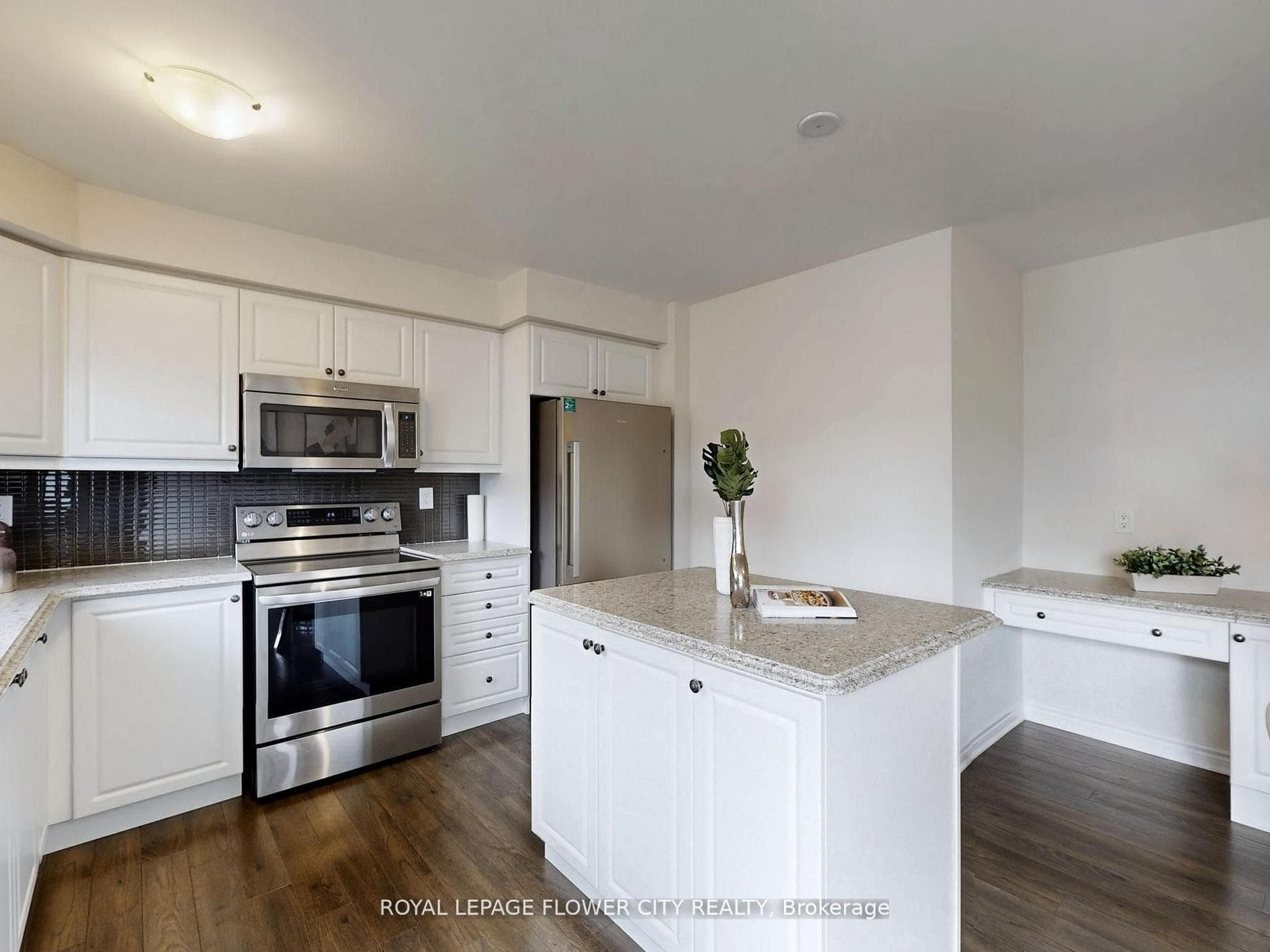 21 Eckford Lane photo 18
