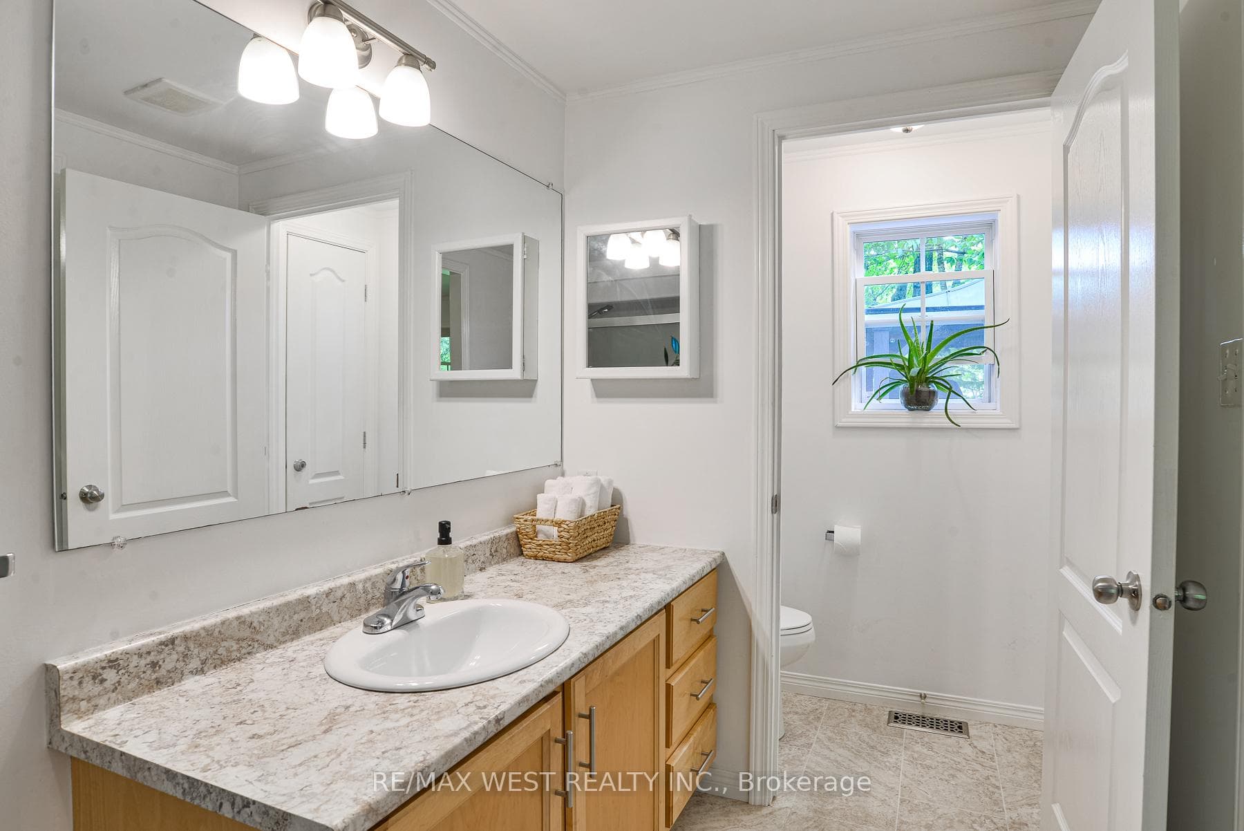 1160 Butterfly Road photo 12