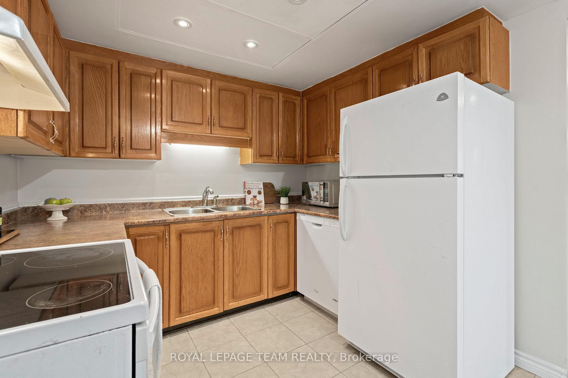 90 Haxby Private photo 12
