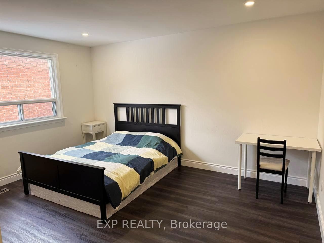 52 Lloydminster Crescent photo 13
