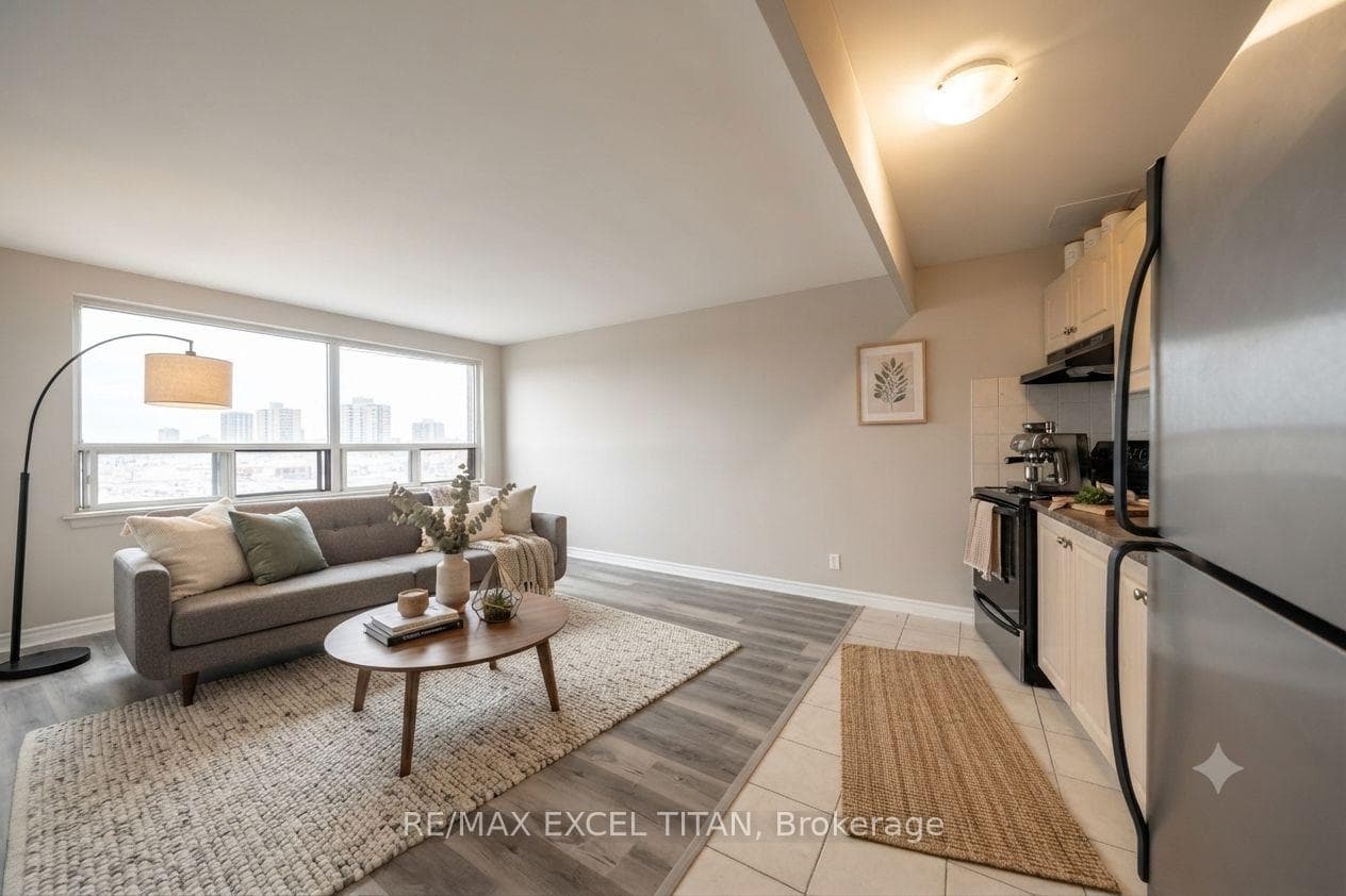 468 Ottawa Street Unit 739D photo 2