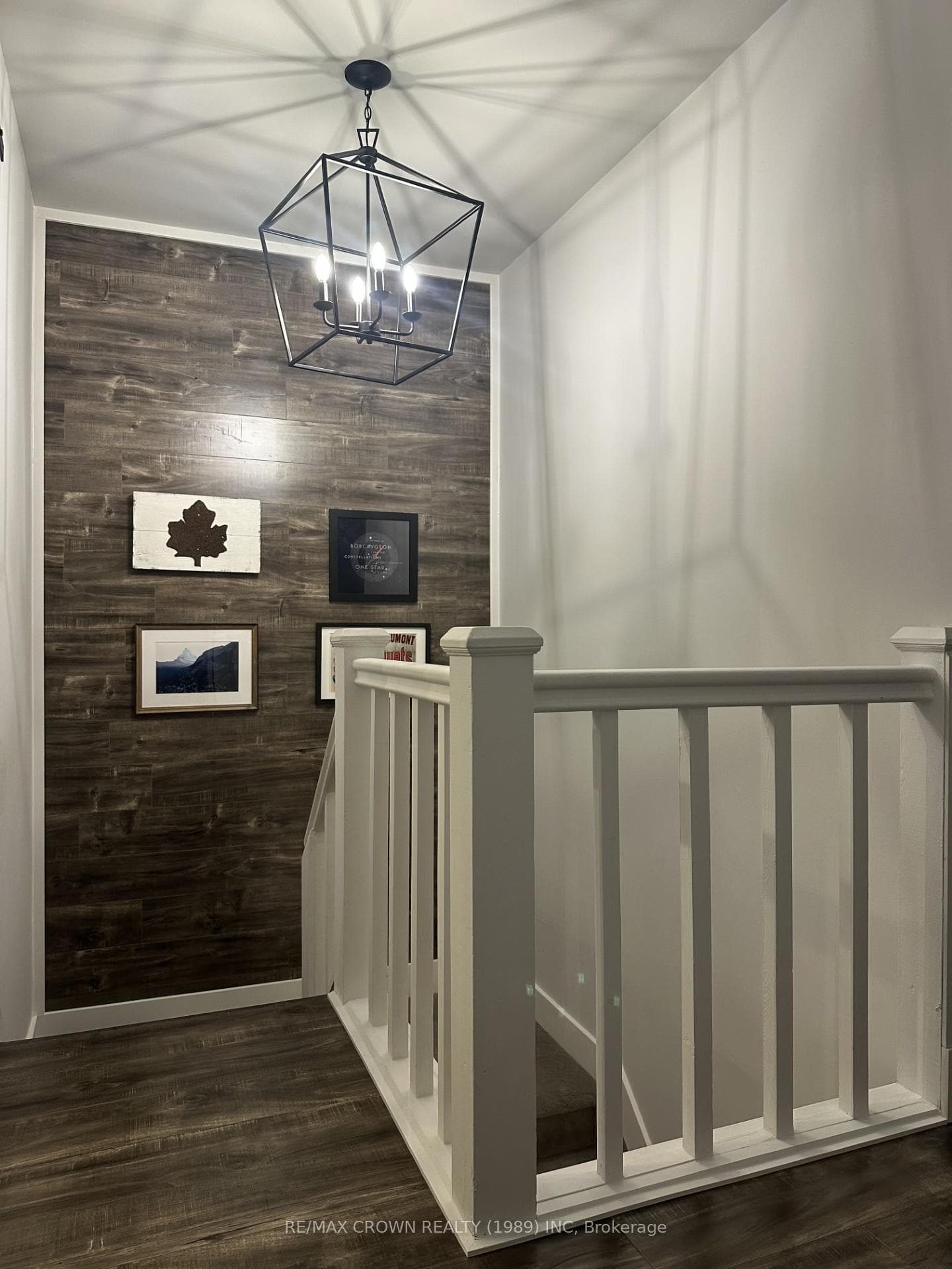 352 Maple Street photo 13