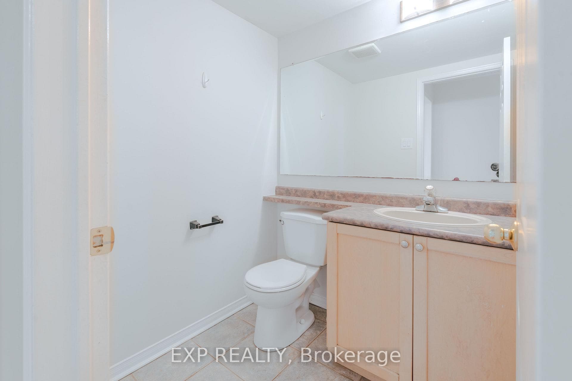 5 Schouten Crescent photo 11