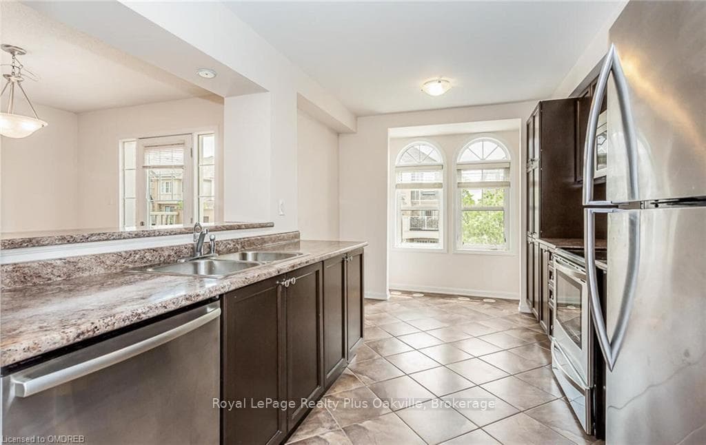 243 SEPTIMUS Heights photo 19
