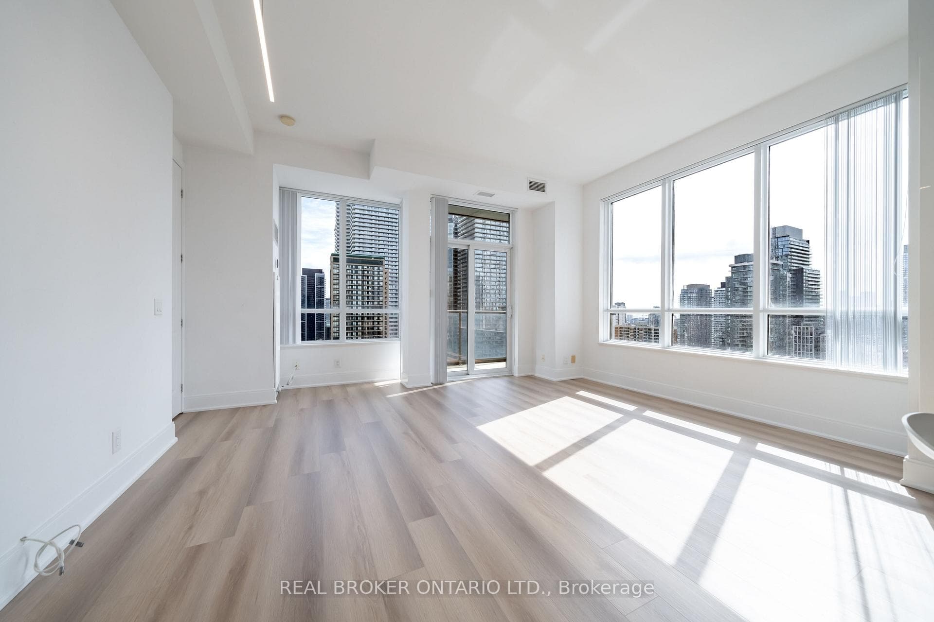 21 Balmuto Street Unit 2202 photo 15