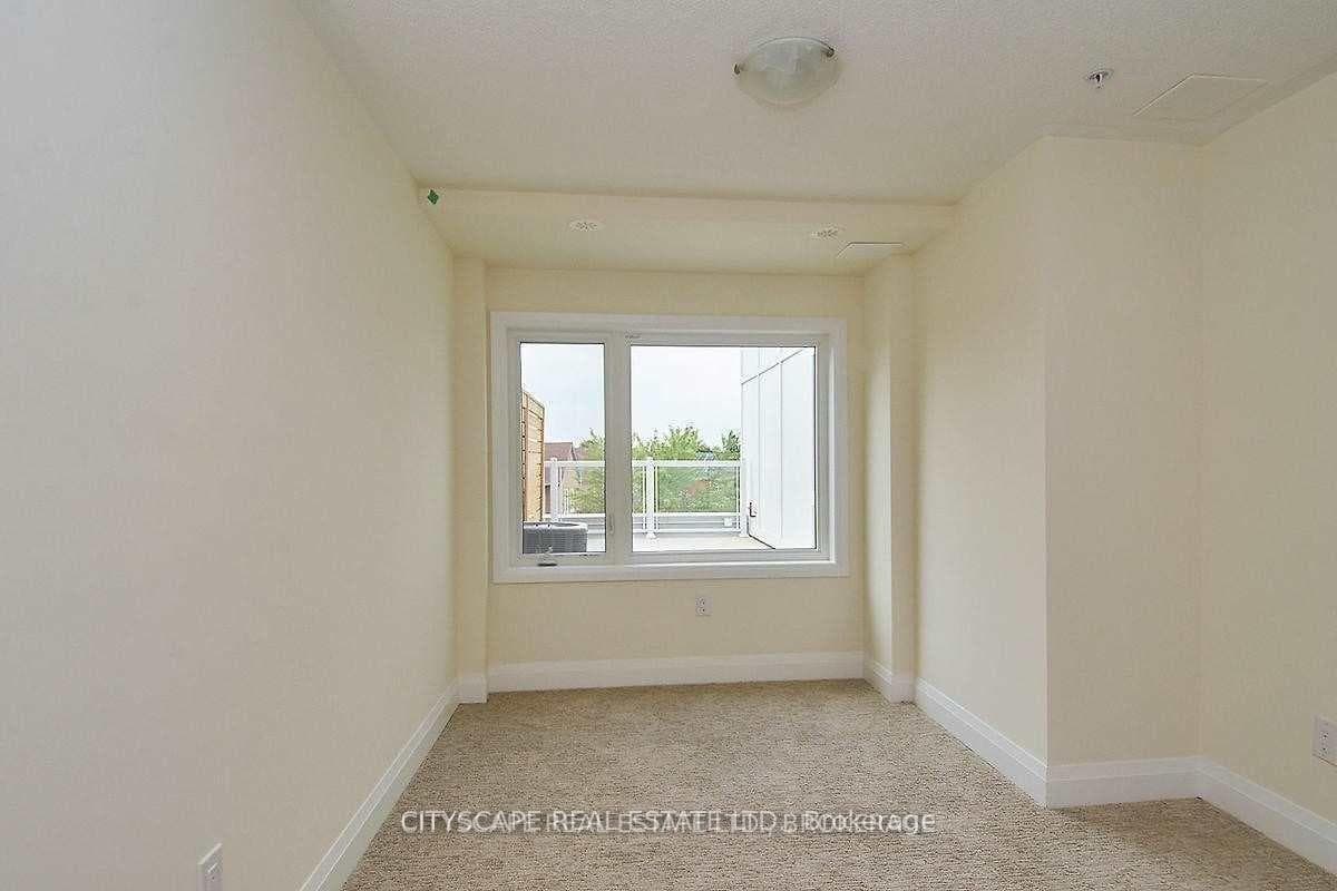 1870 Altona Road Unit 31 photo 10