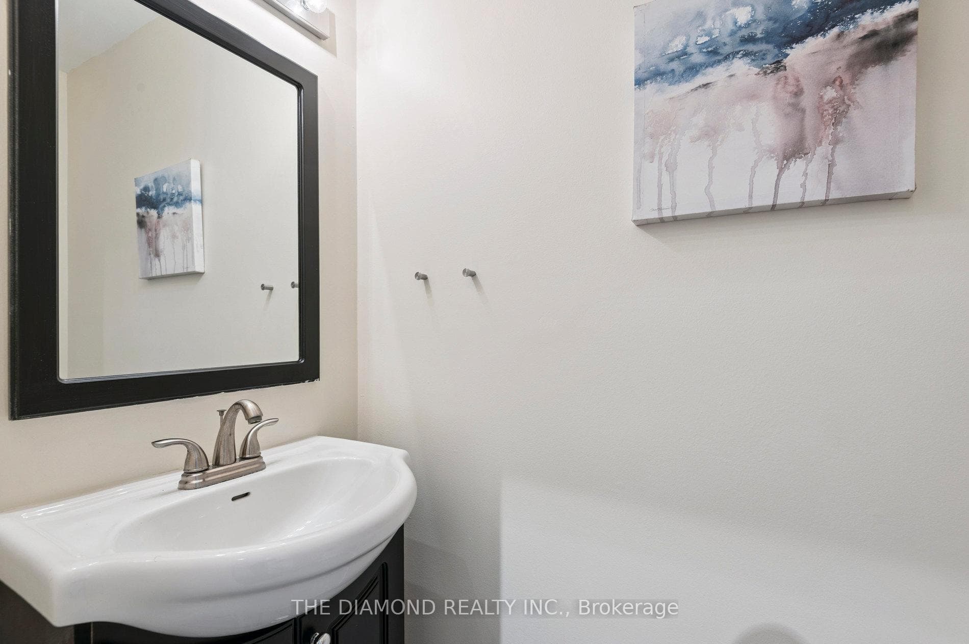 72 Dusay Place Unit 6 photo 9