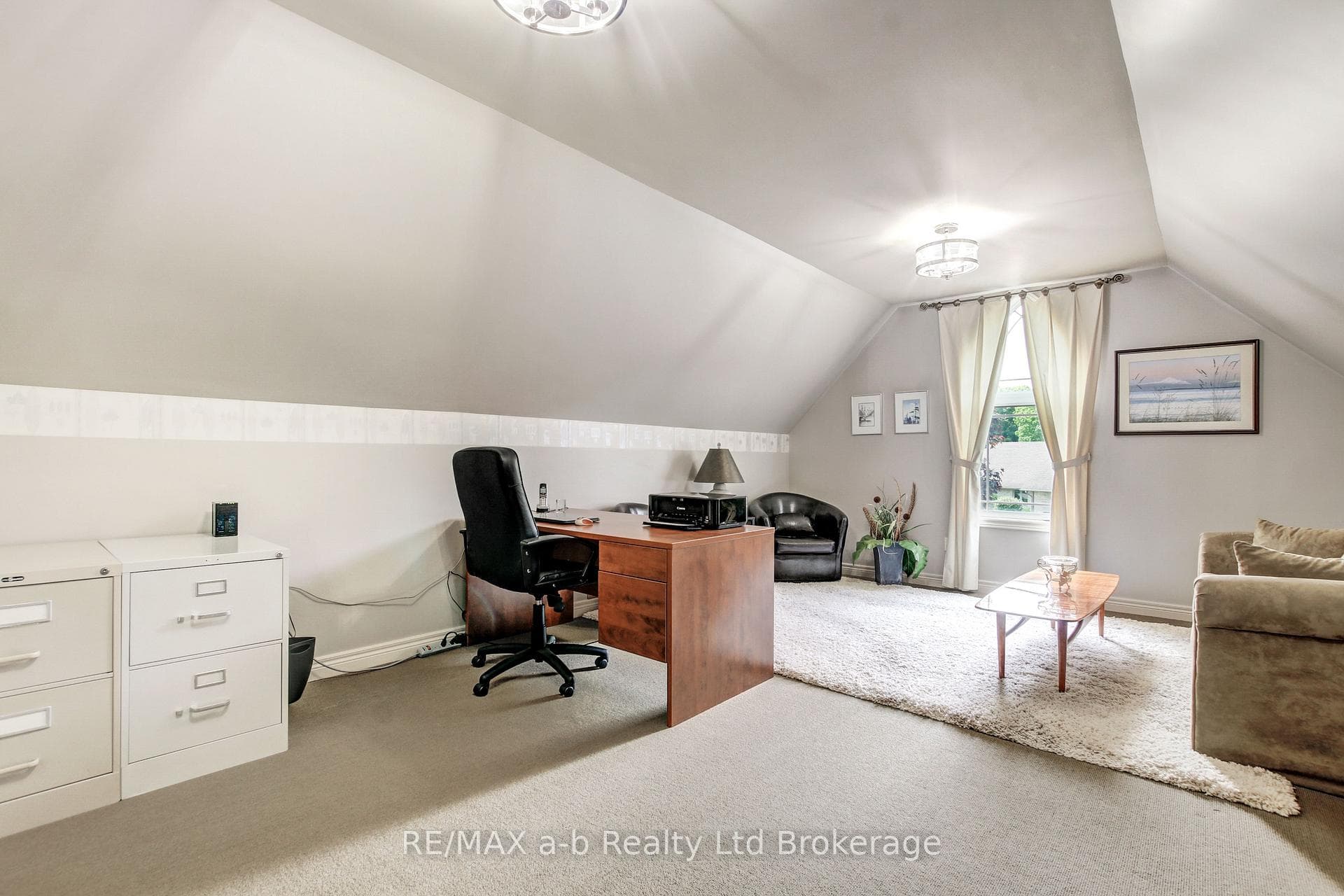 7 OTTERVIEW Drive photo 22
