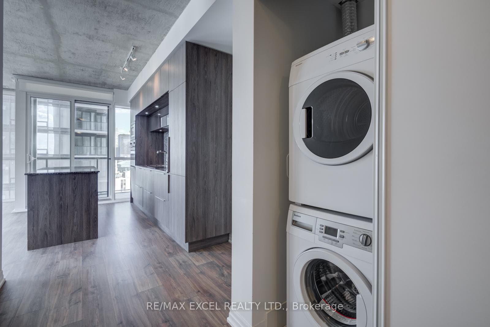 88 Blue Jays Way Unit 2602 photo 15