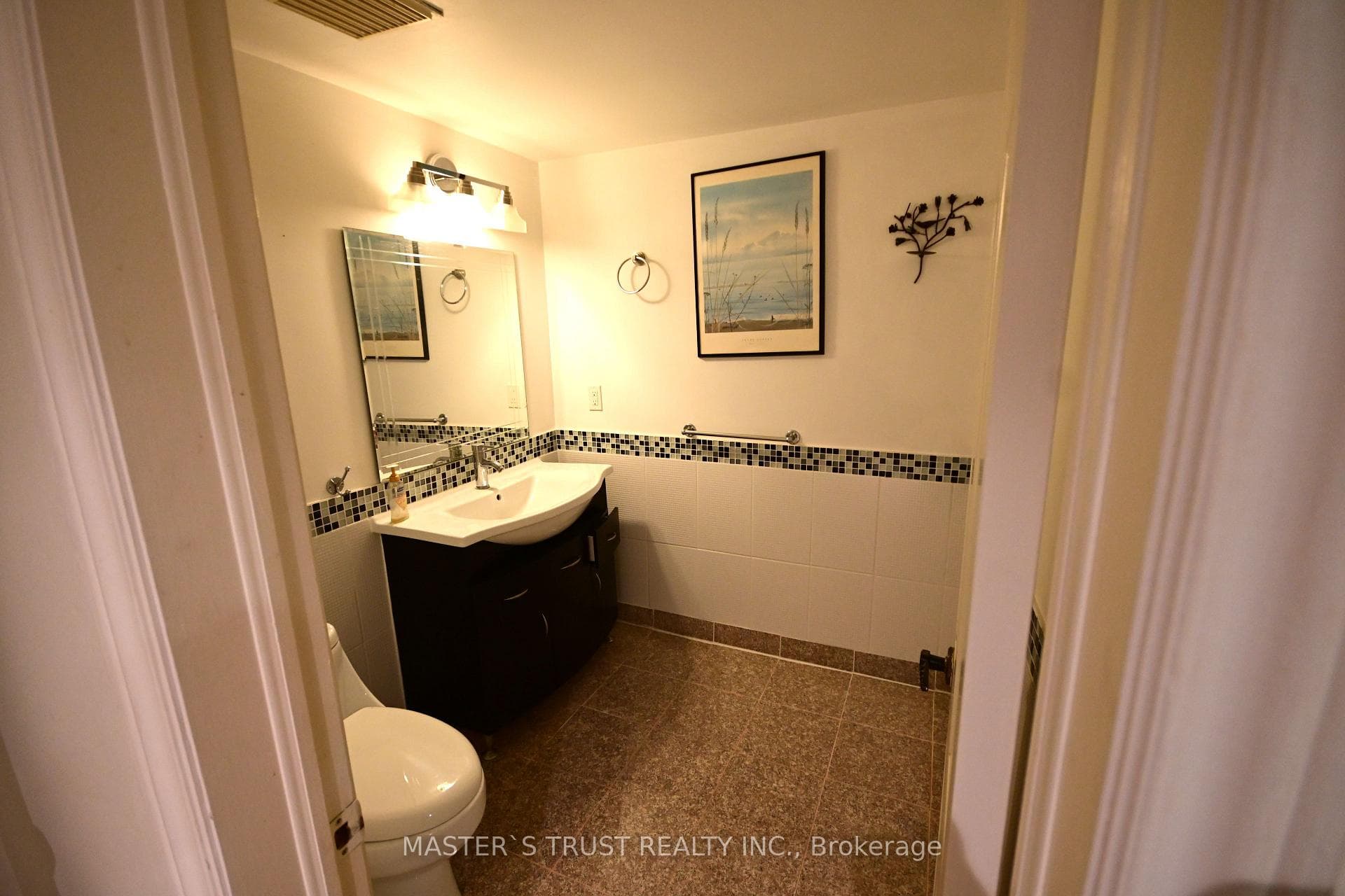 65 Farmstead Road photo 11