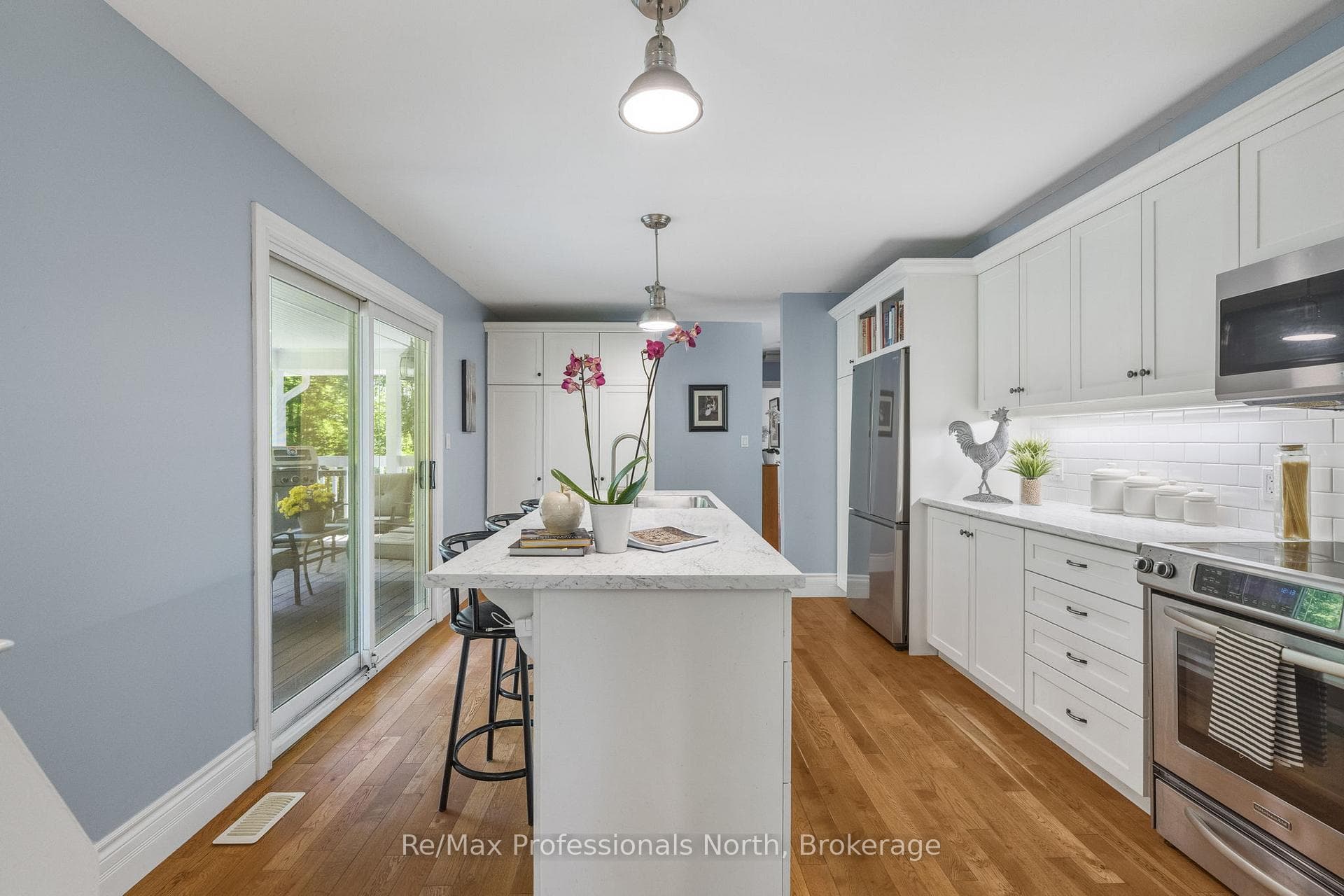 1032 Bradley Road photo 11
