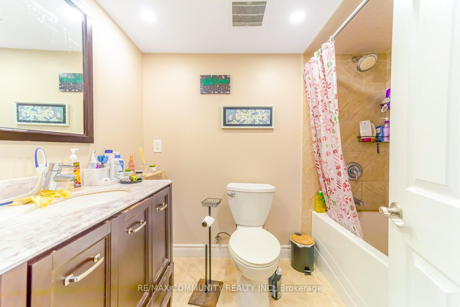 56 Cedar Brae Boulevard photo 43