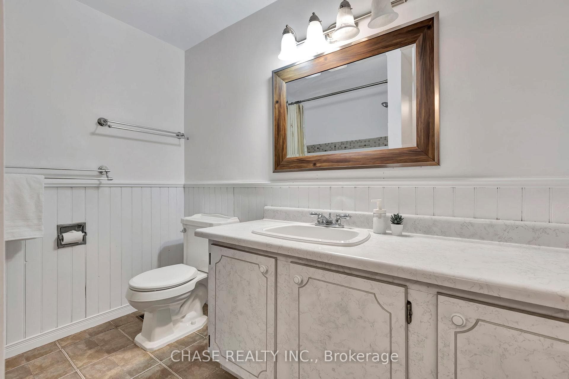 151 Gateshead Crescent Unit 116 photo 18