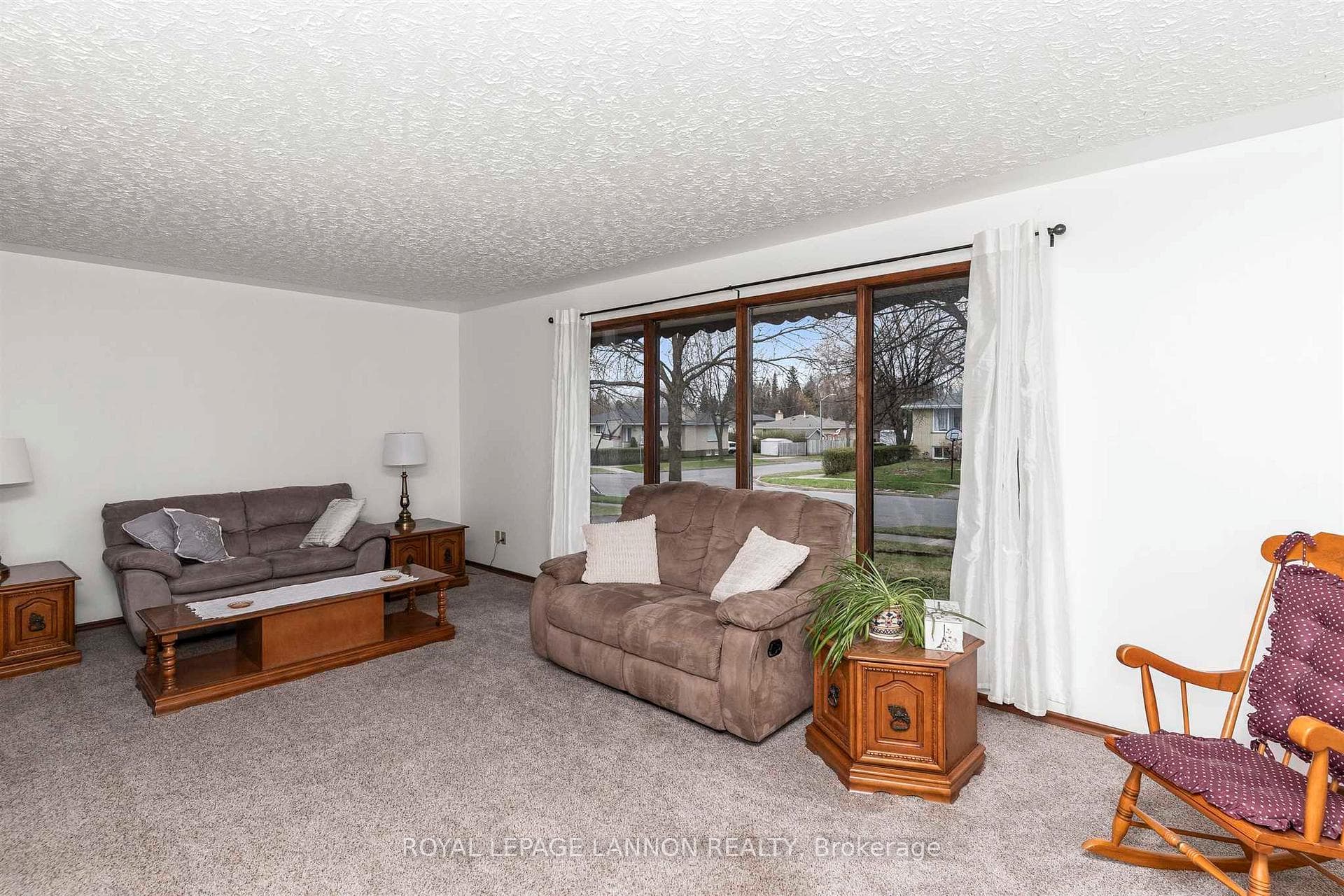 224 Anten Street photo 2