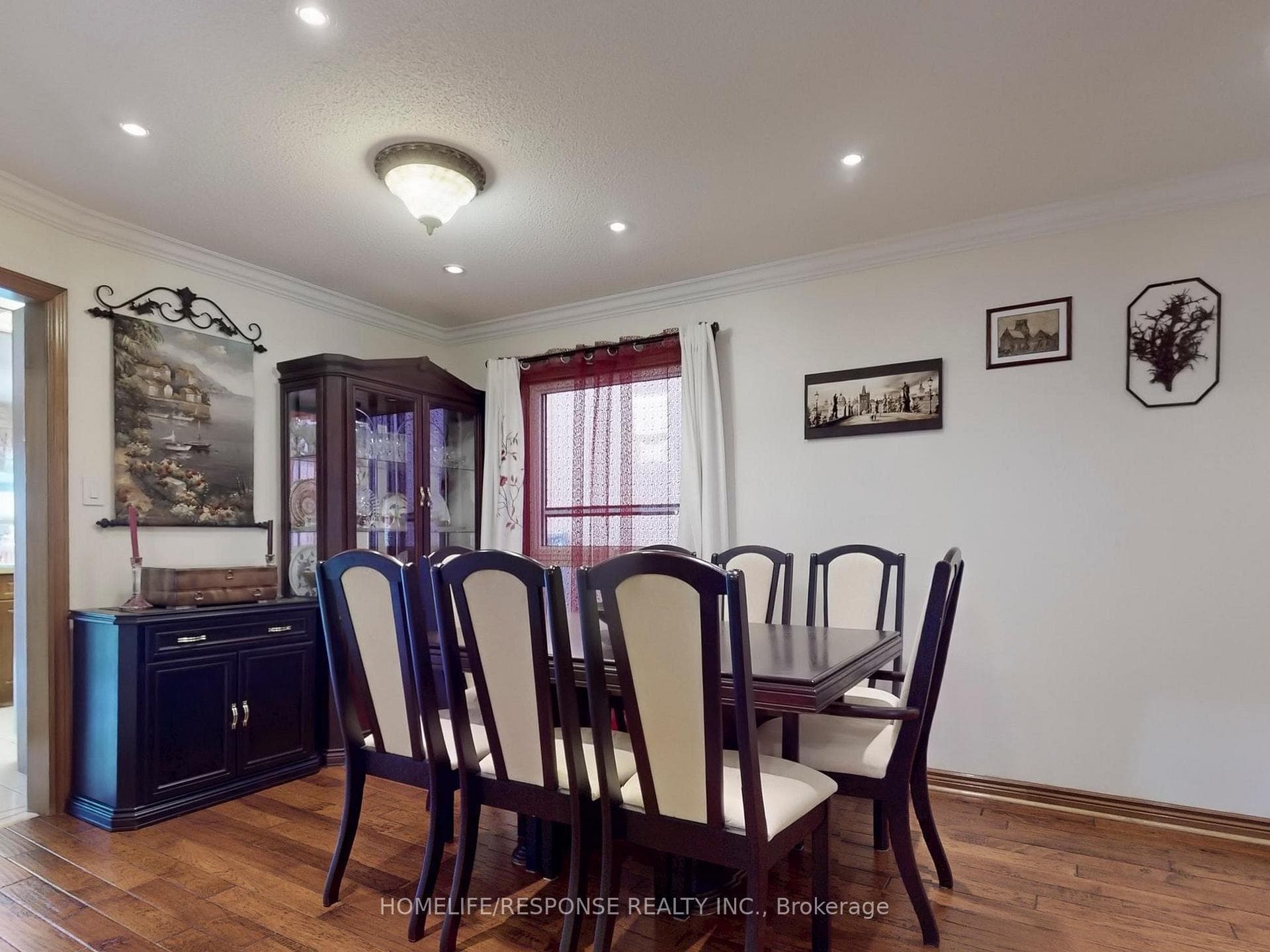 5941 LEESIDE Crescent photo 10