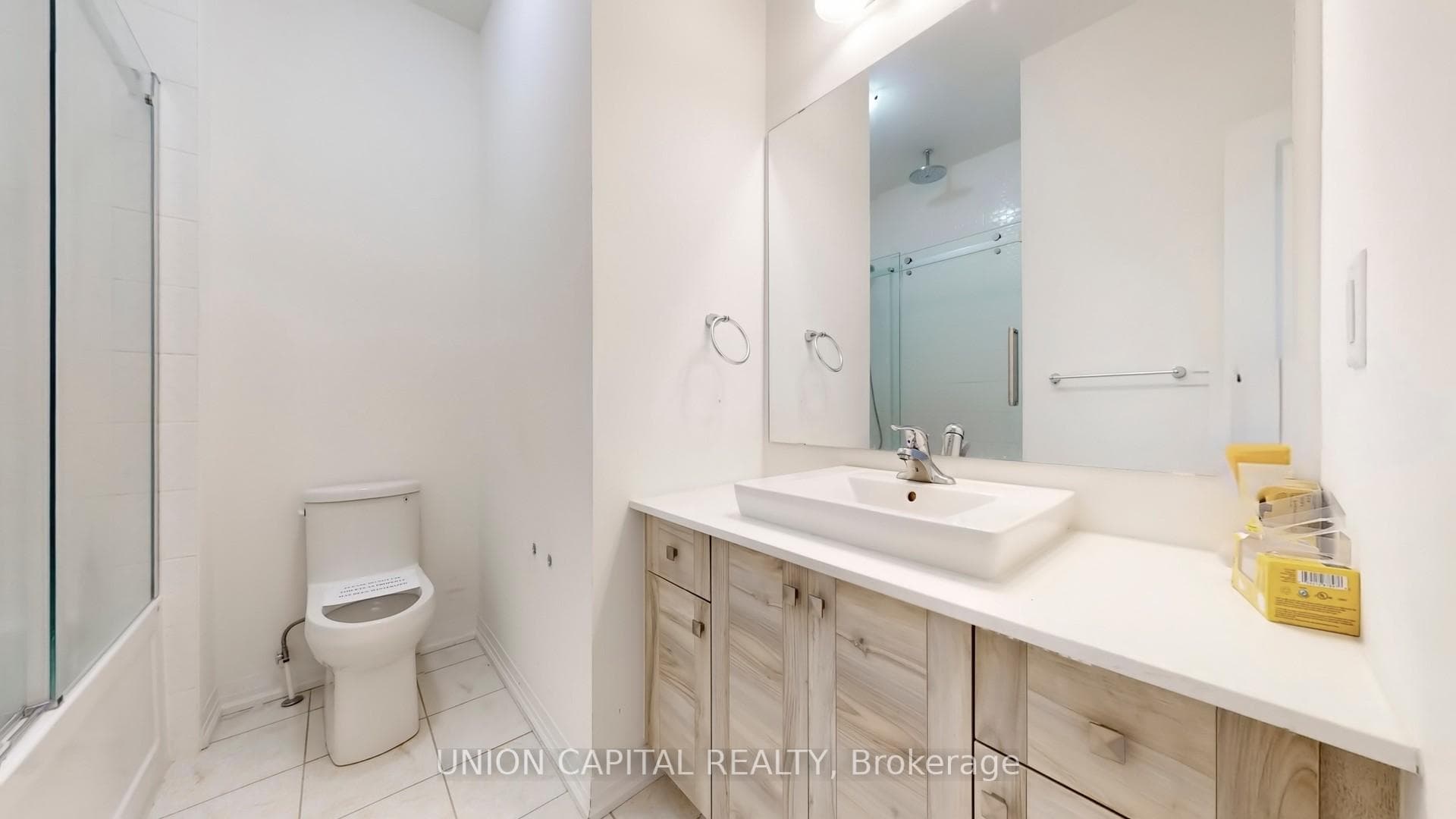 158 Ogston Crescent photo 15
