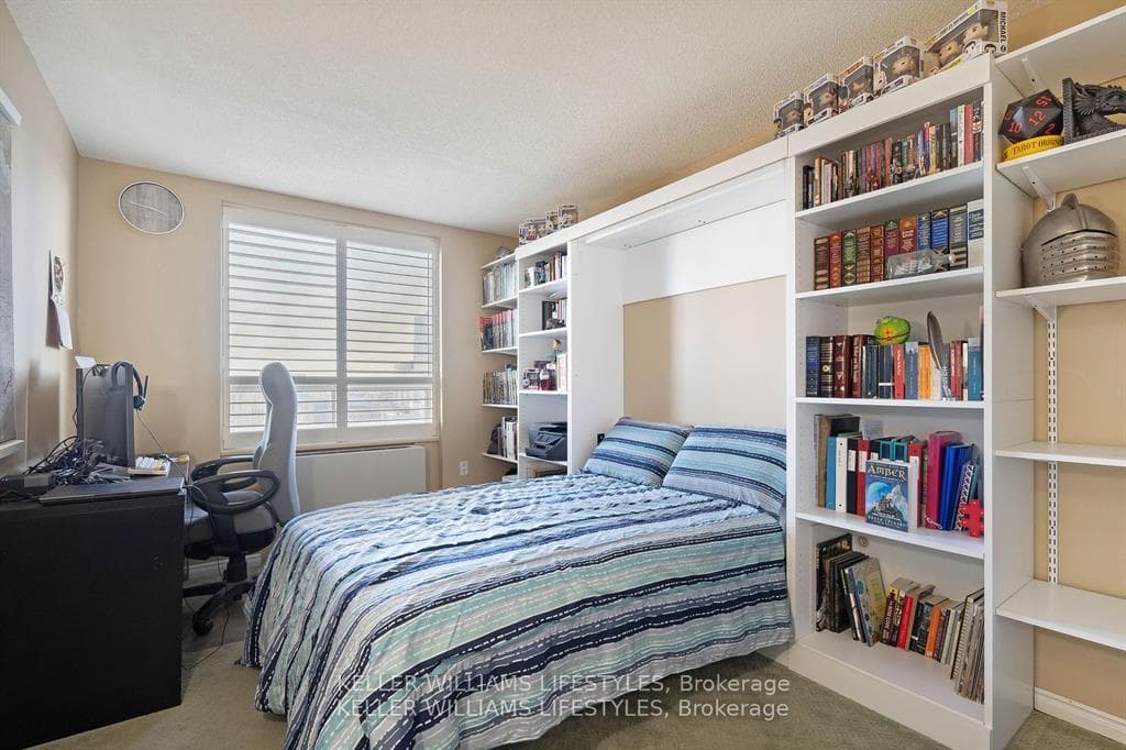 500 TALBOT Street Unit 1502 photo 23