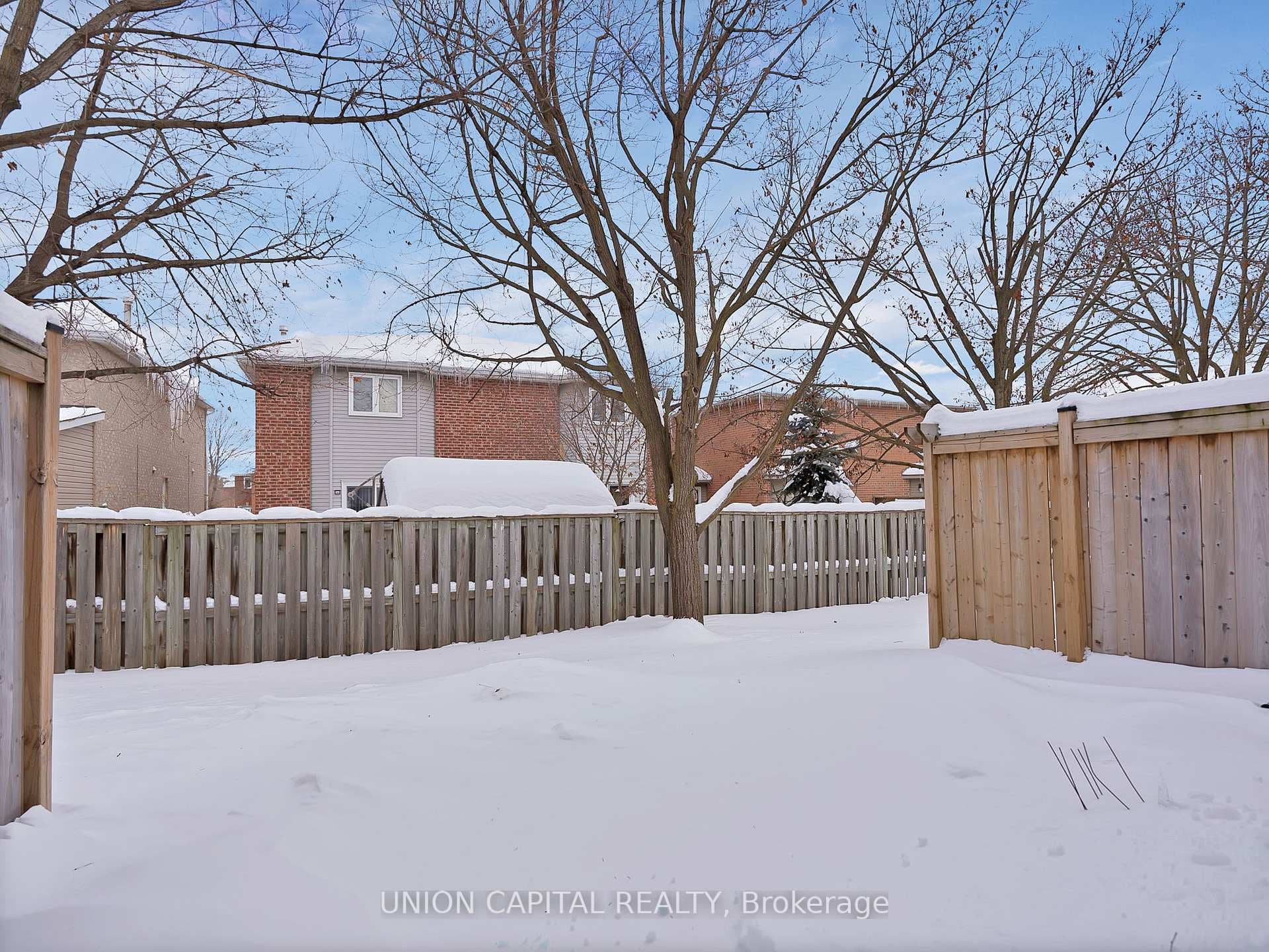 55 Barondale Drive Unit 35 photo 40