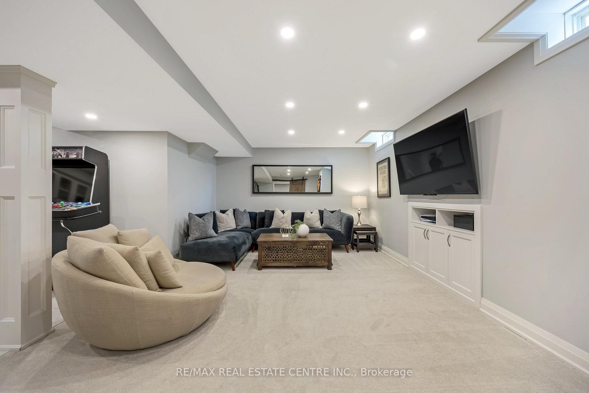 965 Mara Circle photo 29