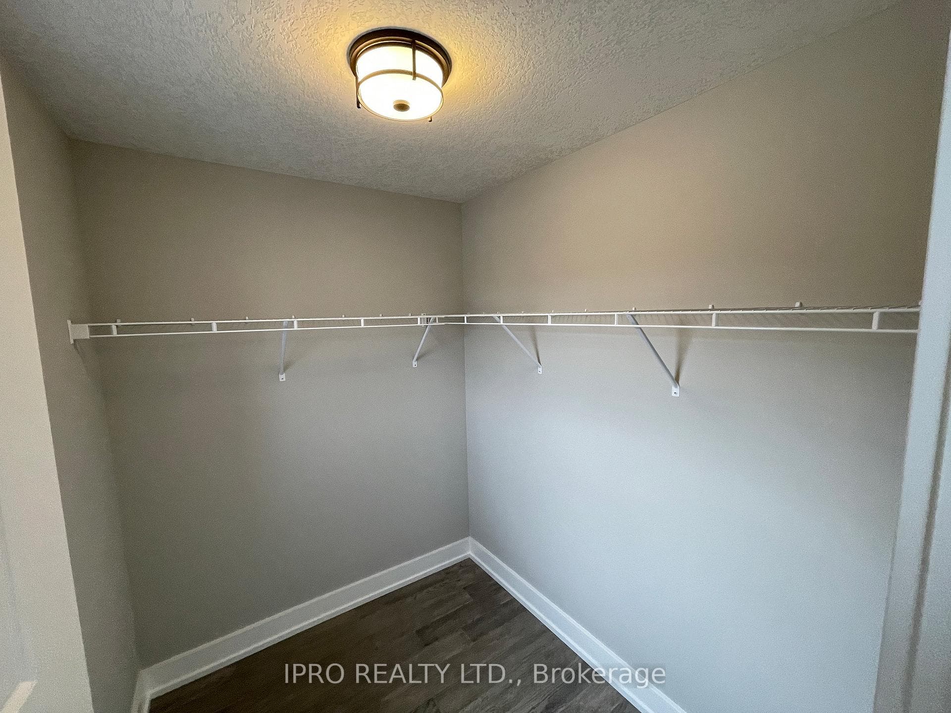 Master Ensuite