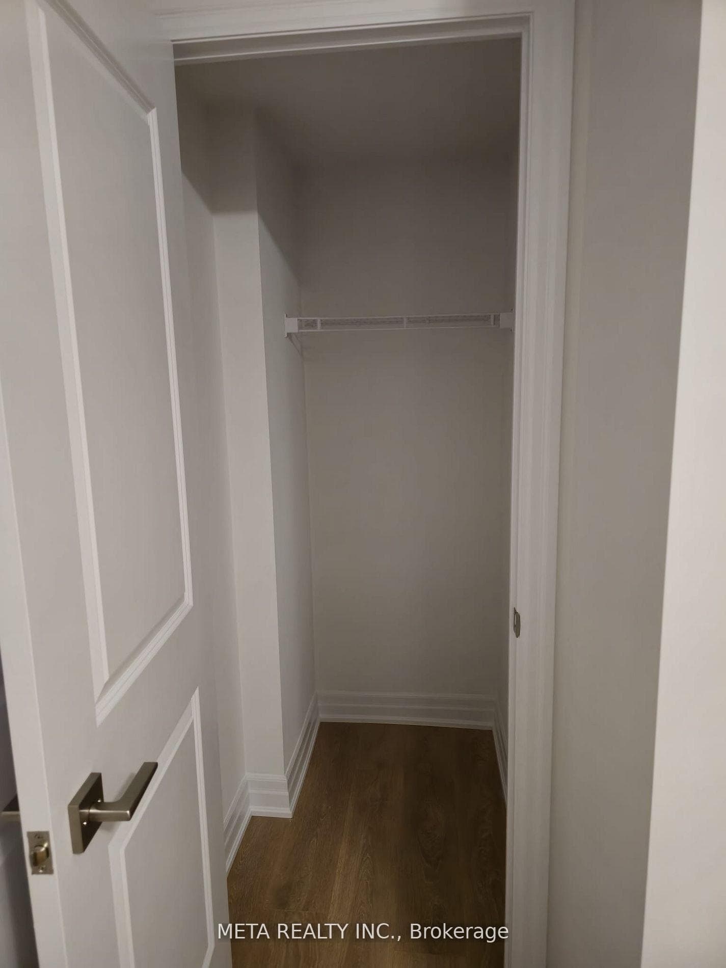 30 Elm Drive Unit 608 photo 8