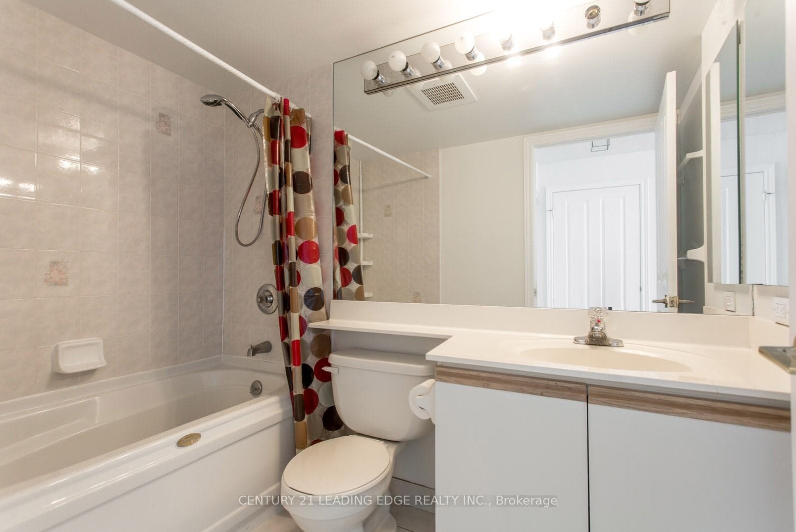 68 Corporate Drive Unit 1830 photo 16