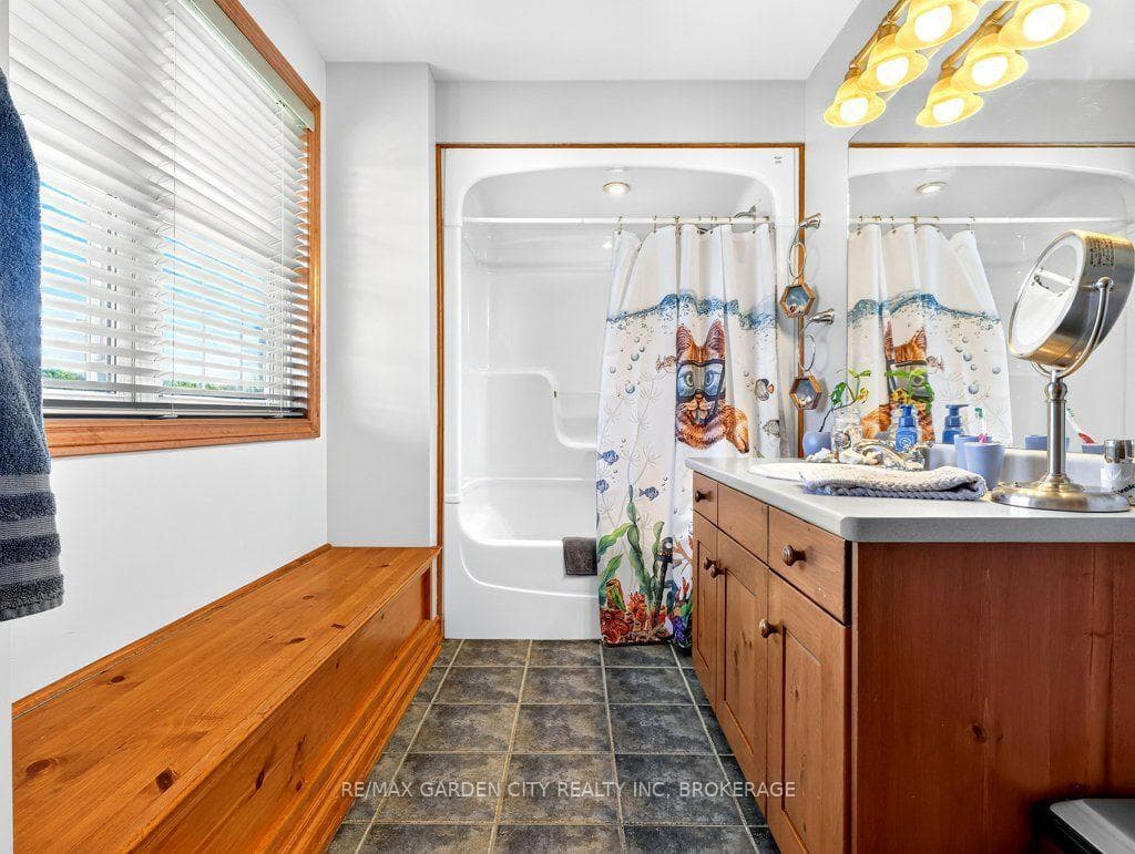 3297 Tallman Drive photo 40