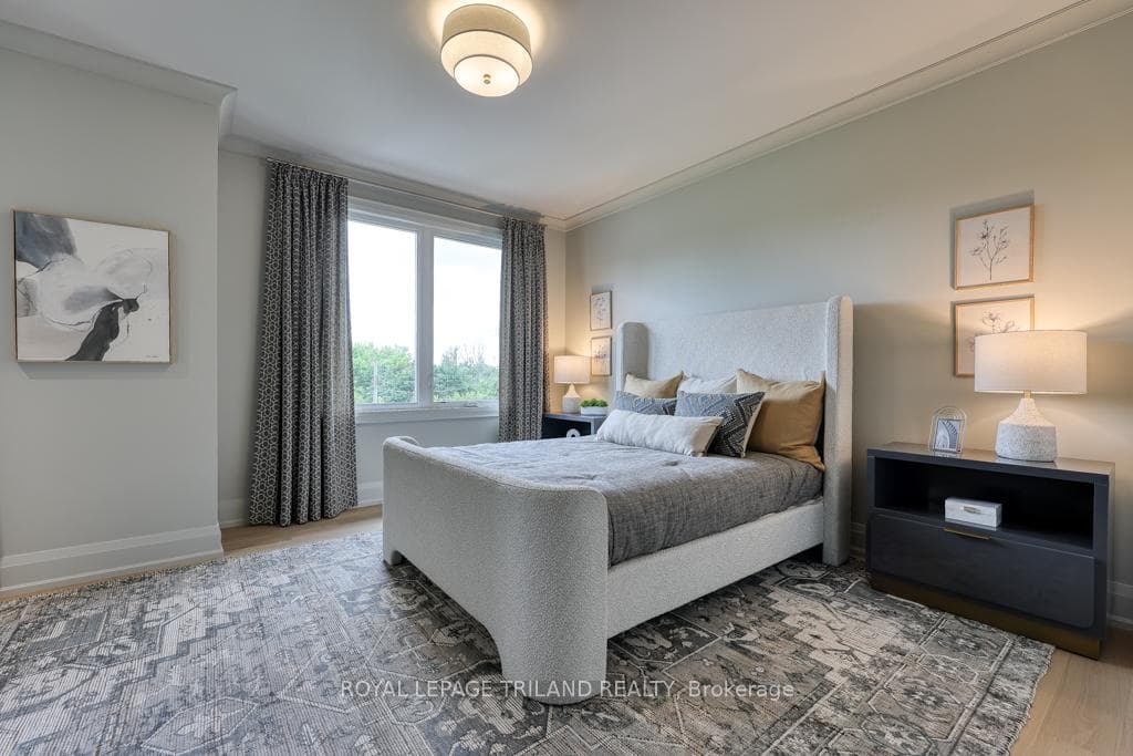 Bedroom 5: fully accessible