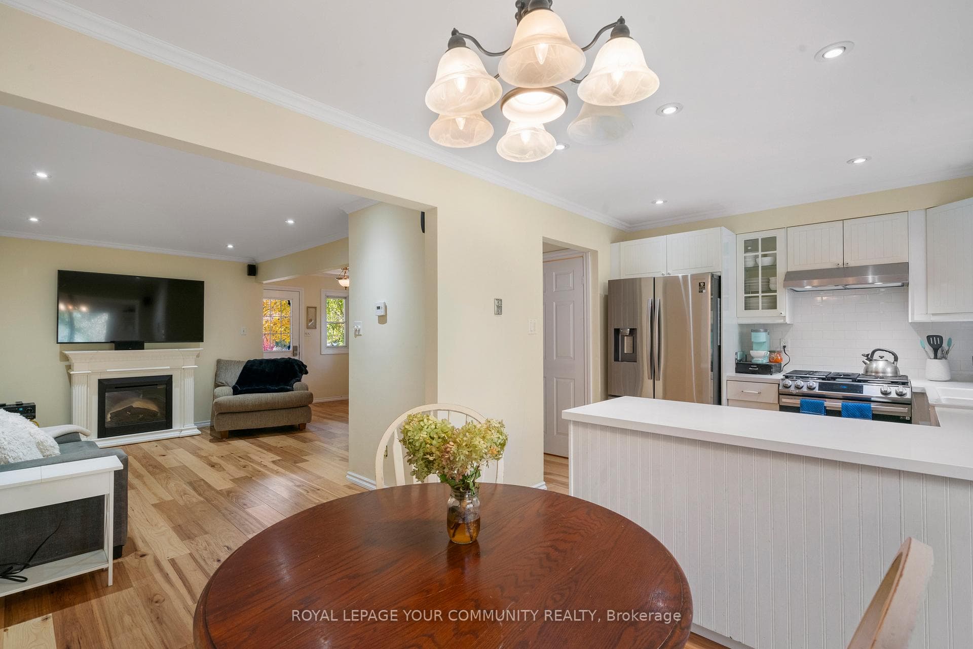 106 Seaton Drive photo 16