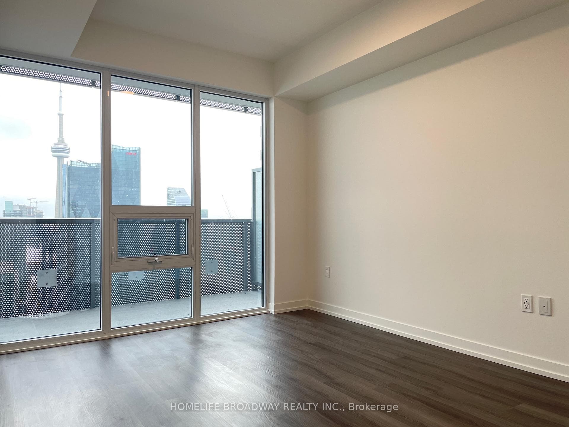 138 Downes Street Unit 5709 photo 6