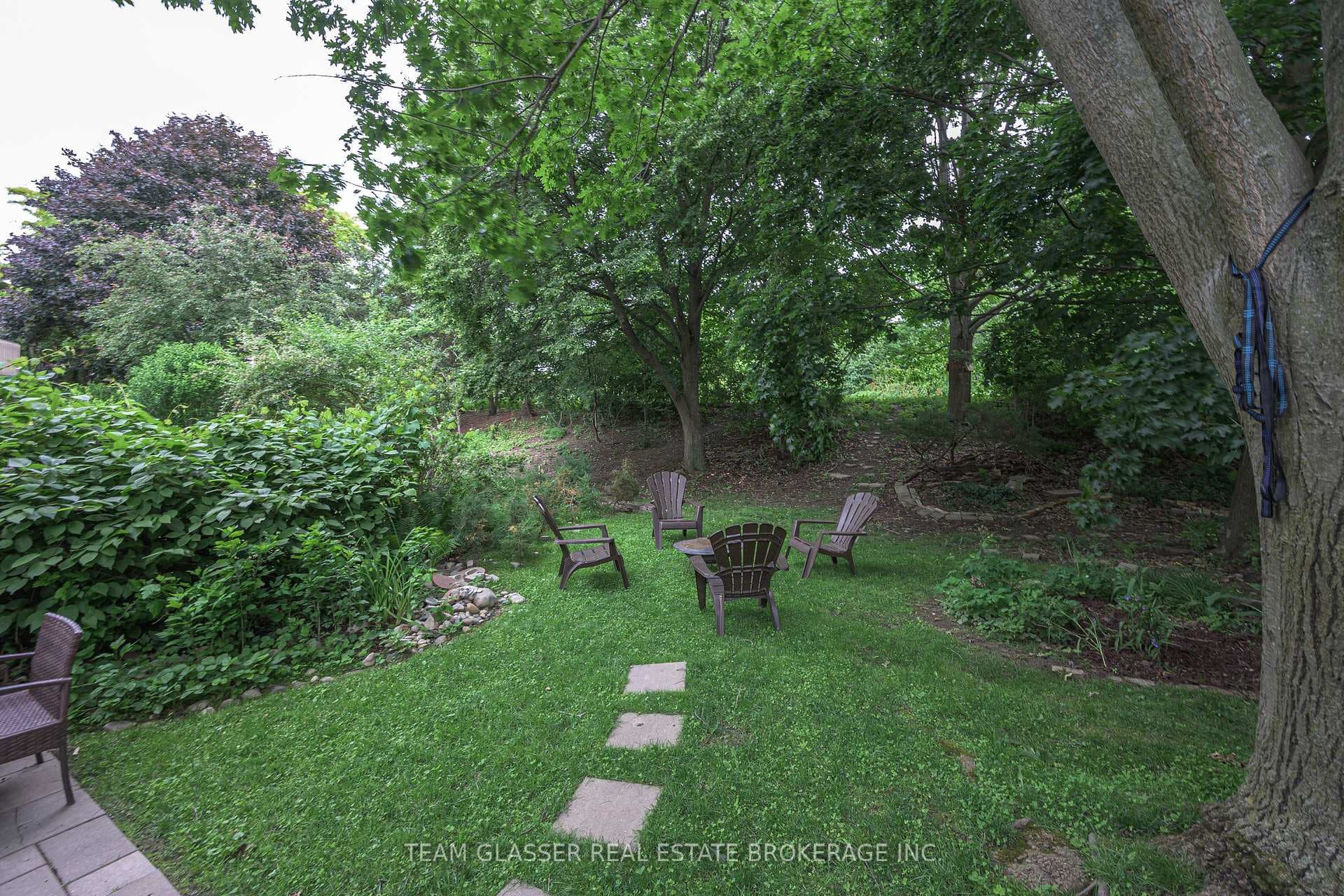 1642 ATTAWANDARON Road photo 3