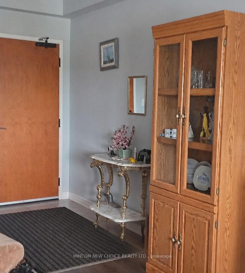 100 Dean Avenue Unit 414 photo 7
