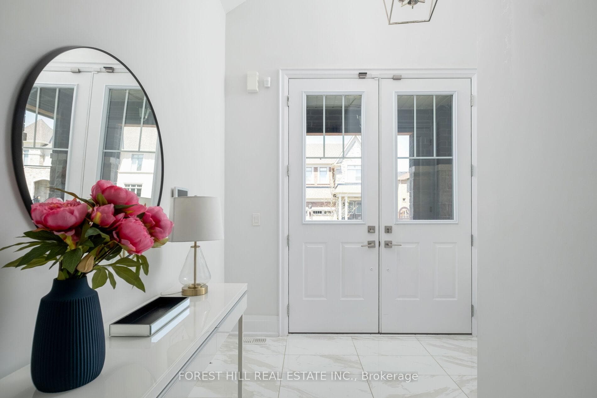 124 Sikura Circle photo 2
