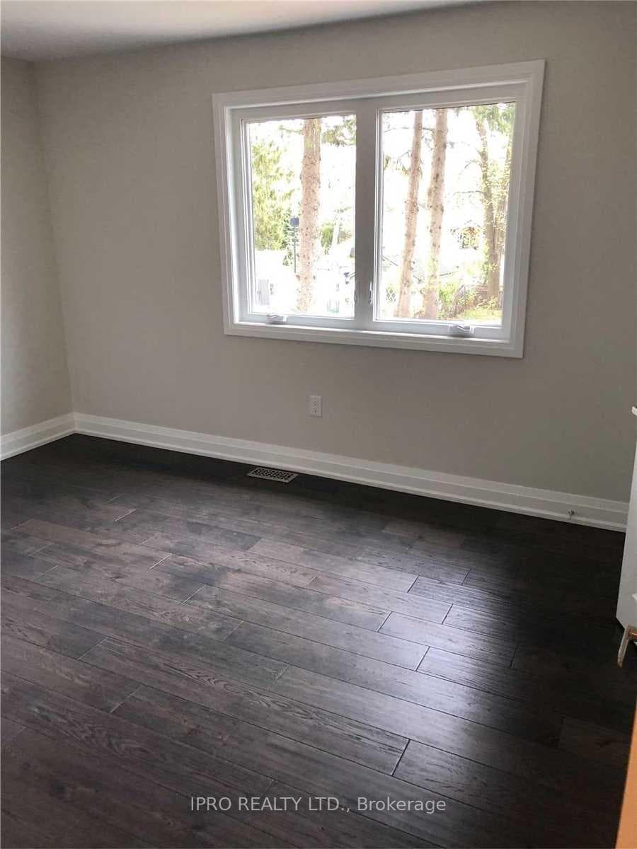 47 Megan Avenue Unit Upper photo 16